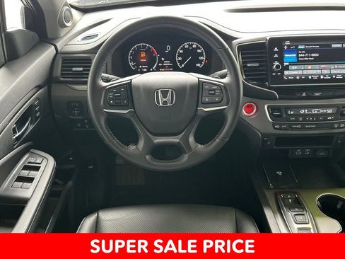 Used 2025 Honda Ridgeline RTL image 13