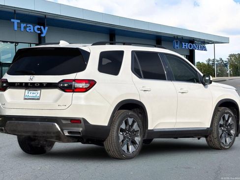 New 2026 Honda Pilot Elite image 6