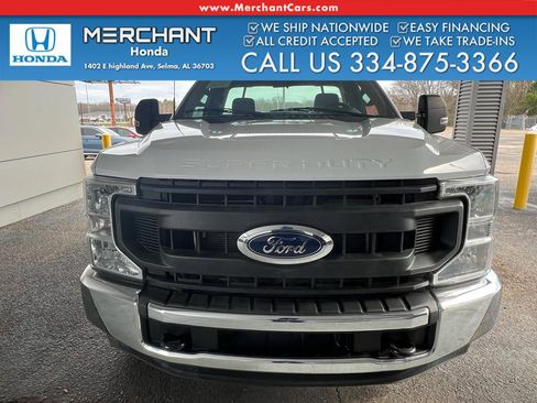 Used 2022 Ford F250 XL w/ Power Equipment Group image 2