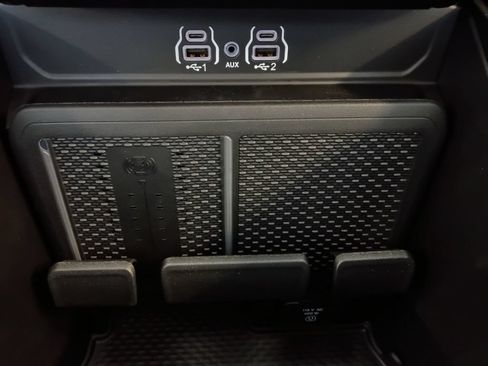 New 2026 RAM 1500 Laramie w/ Laramie Southwest Edition AWD/4WD image 6