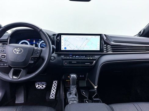 Used 2025 Toyota Camry XSE w/ Premium Package FWD image 14