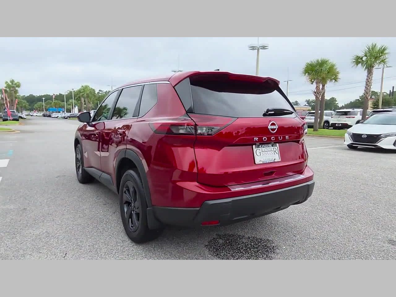 Used 2026 Nissan Rogue SV FWD image 30