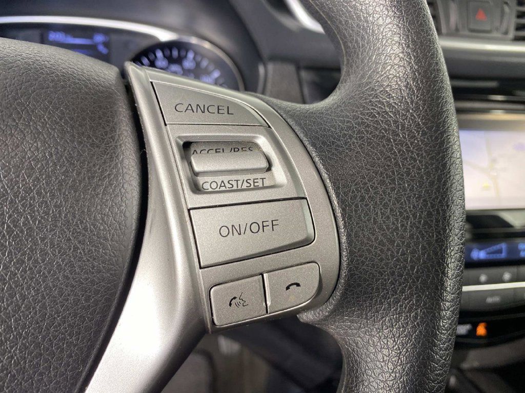 Used 2016 Nissan Rogue SV w/ SV Premium Package AWD/4WD image 15