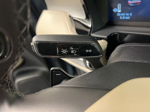 Used 2026 Lincoln Corsair Premiere image 21