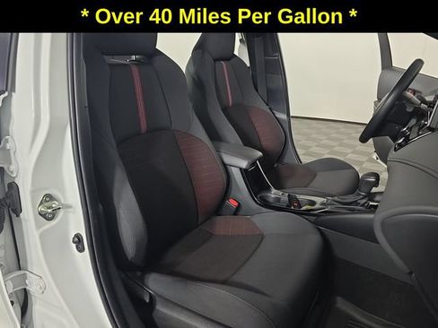 Used 2024 Toyota Corolla SE w/ SE Package AWD/4WD image 28