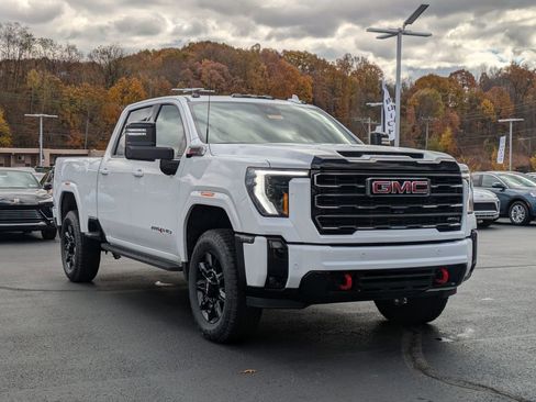 New 2026 GMC Sierra 2500 AT4 w/ AT4 Premium Plus Package AWD/4WD image 3