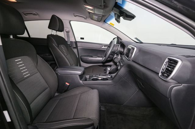 Used 2021 Kia Sportage LX w/ LX AWD Popular Package image 16