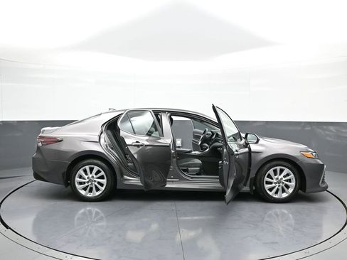 Certified 2023 Toyota Camry LE image 41