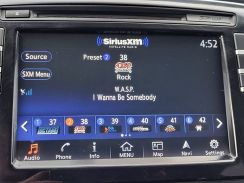 Used 2017 Nissan Maxima 3.5 SV image 29