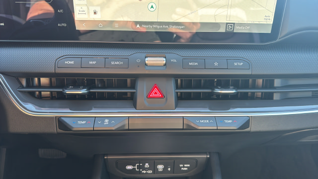New 2026 Kia K4 EX FWD image 18