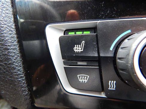 Used 2016 BMW 228i Convertible image 29