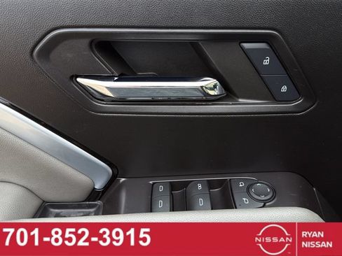 Used 2024 Chevrolet Colorado ZR2 w/ Technology Package AWD/4WD image 20