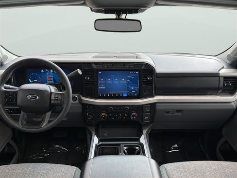 Used 2024 Ford F250 XLT w/ XLT Premium Package AWD/4WD image 21