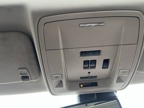 Used 2015 Chevrolet Silverado 1500 High Country w/ High Country Premium Package image 28