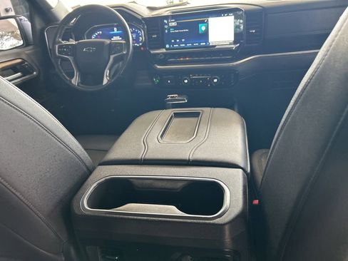 Used 2022 Chevrolet Silverado 1500 LT Trail Boss w/ LT Trail Boss Premium Package image 31