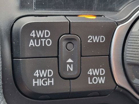 Certified 2023 RAM 1500 Big Horn AWD/4WD image 8