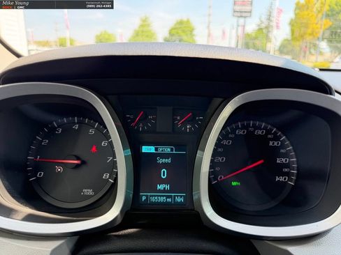 Used 2014 Chevrolet Equinox LS FWD image 22