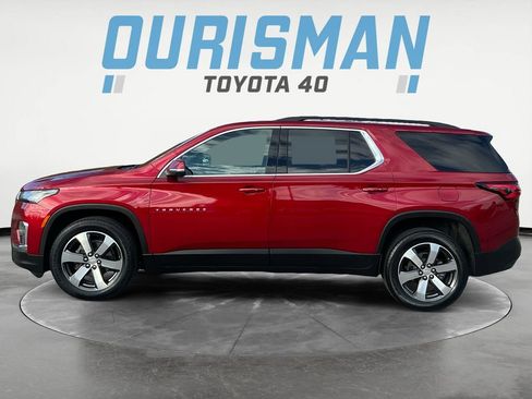 Used 2023 Chevrolet Traverse LT w/ LT Premium Package image 4