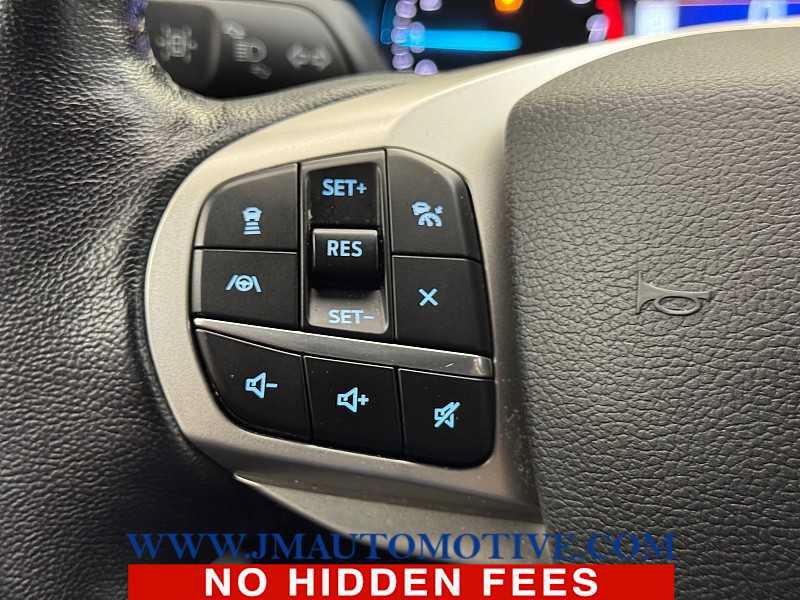 Used 2021 Ford Explorer Limited w/ Equipment Group 301A AWD/4WD image 47