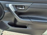 Used 2018 Nissan Altima 2.5 SR w/ SR Midnight Edition image 5