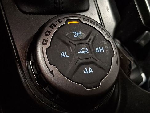 Used 2022 Ford Bronco Badlands image 23