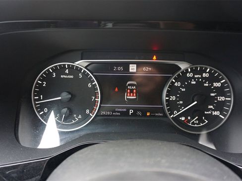 Used 2024 Nissan Pathfinder SL w/ SL Premium Package image 7