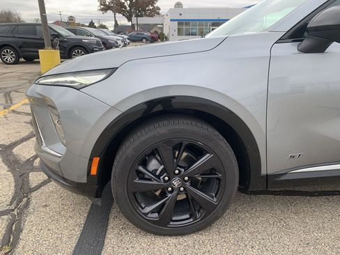 Certified 2025 Buick Envision Sport Touring image 2