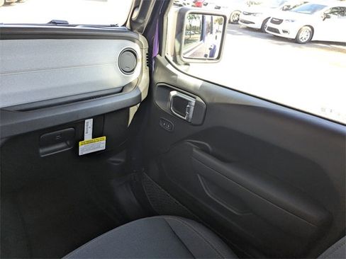 New 2026 Jeep Gladiator Willys image 17