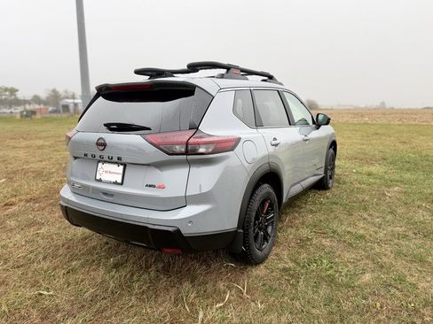 New 2026 Nissan Rogue SV w/ Rock Creek Premium Package image 5