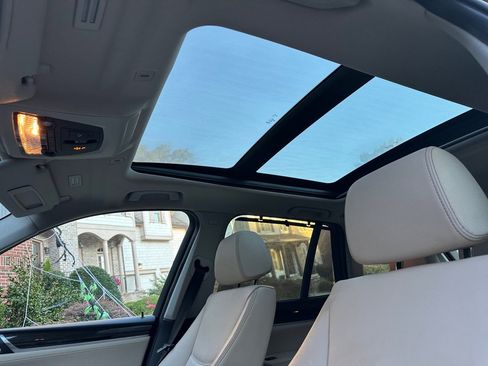 Used 2017 BMW X3 xDrive35i image 33