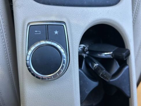 Used 2019 Mercedes-Benz CLA 250 image 17