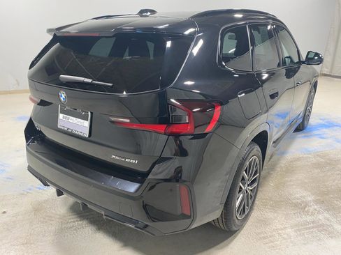 Used 2023 BMW X1 xDrive28i w/ Premium Package image 8