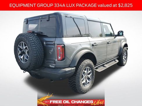 New 2025 Ford Bronco Badlands image 4