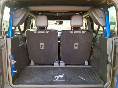 Used 2024 Ford Bronco Black Diamond image 15