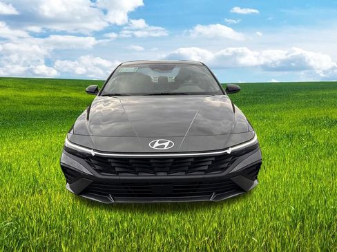 New 2026 Hyundai Elantra SEL Sport image 10