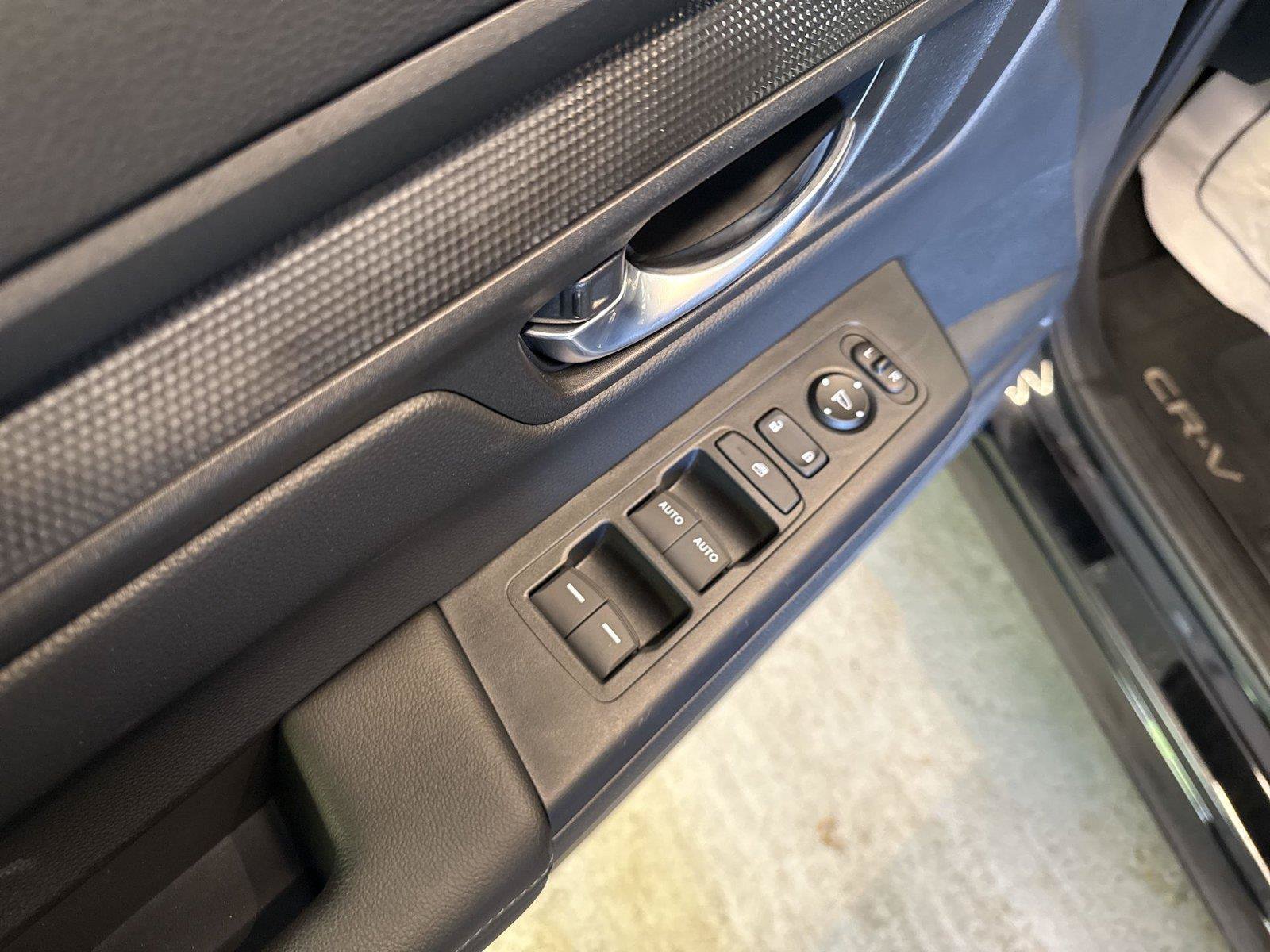 Used 2026 Honda CR-V EX image 15
