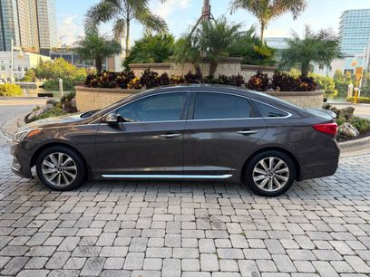 Used 2017 Hyundai Sonata Sport w/ Value Edition Package 02