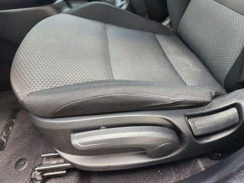 Used 2020 Kia Soul LX FWD image 23