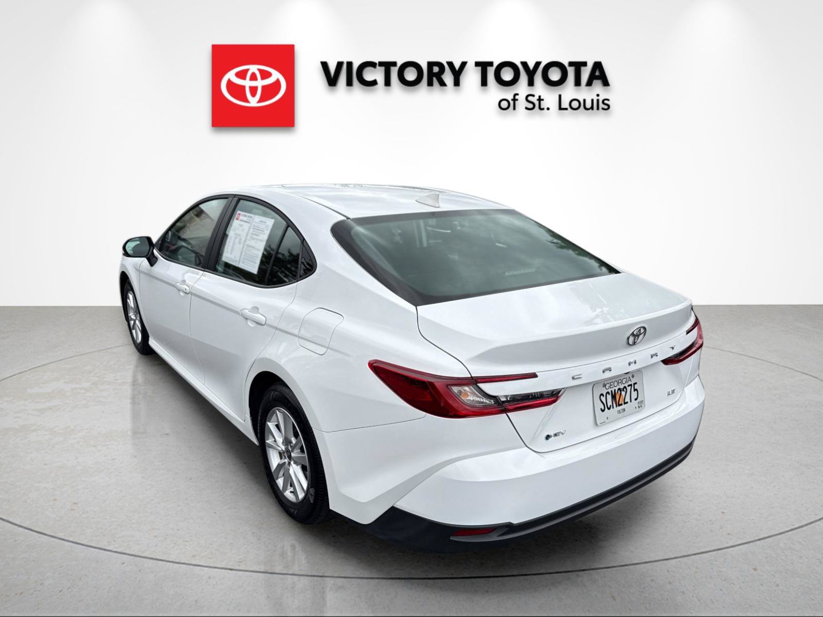 Used 2026 Toyota Camry LE FWD image 5