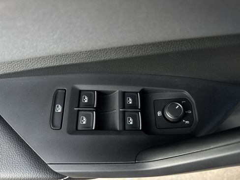 New 2026 Volkswagen Jetta SE image 24