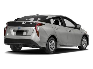 Used 2017 Toyota Prius Four w/ Protection Package FWD video 2