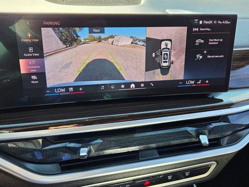 Used 2024 BMW X7 xDrive40i AWD/4WD image 23