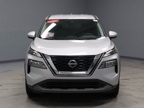 Certified 2023 Nissan Rogue SV image 9