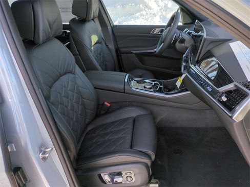 New 2026 BMW X5 xDrive40i w/ M Sport Package image 28