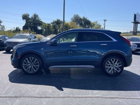 Used 2019 Cadillac XT4 Premium Luxury FWD image 4