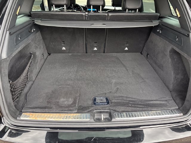 Used 2020 Mercedes-Benz GLC 300 image 18