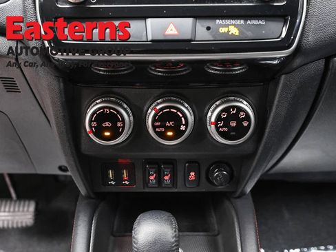 Used 2025 Mitsubishi Outlander Sport SE AWD/4WD image 20