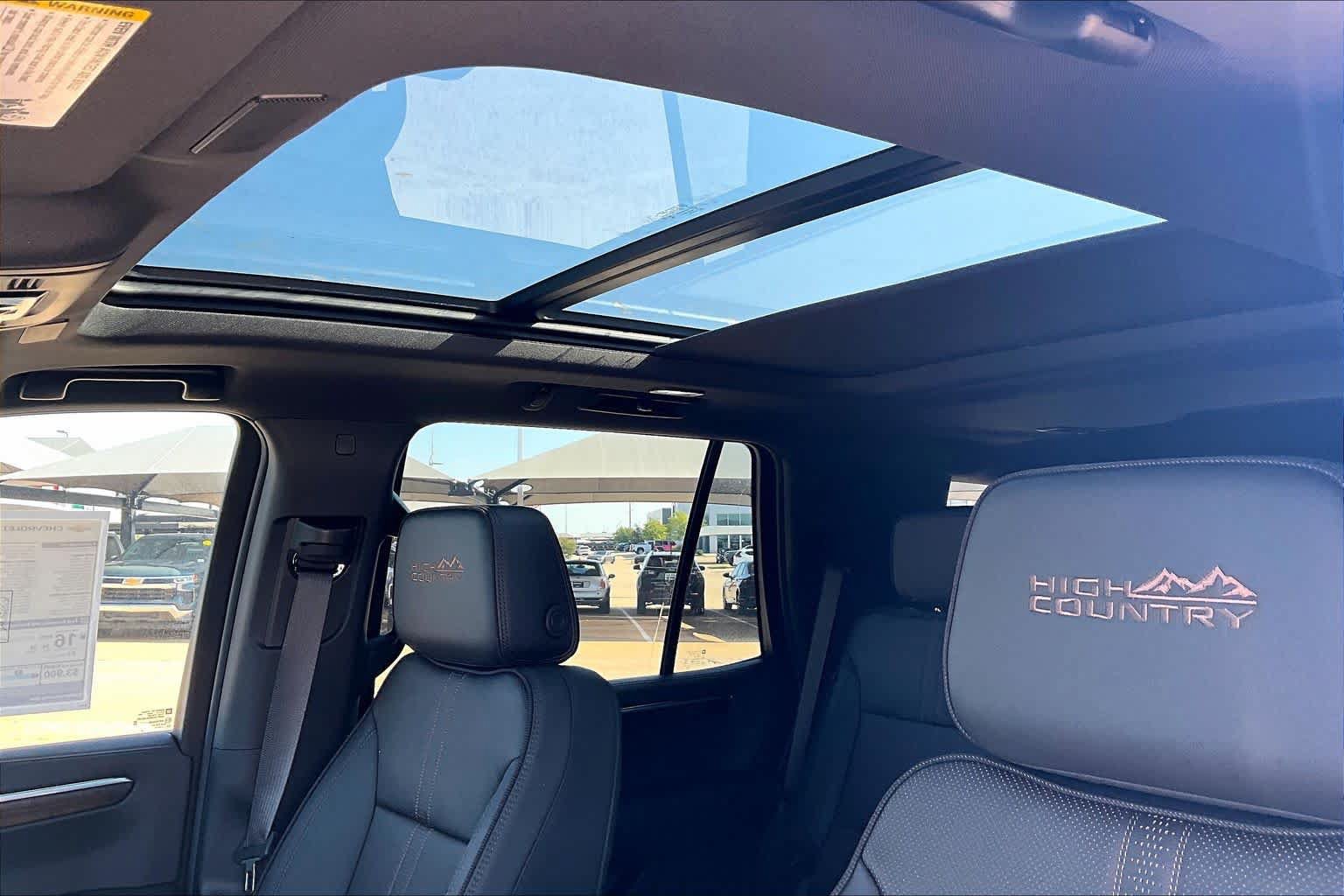 New 2026 Chevrolet Tahoe High Country w/ Sun And Tow Package AWD/4WD image 20