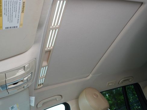 Used 2017 Mercedes-Benz GLS 450 4MATIC image 13