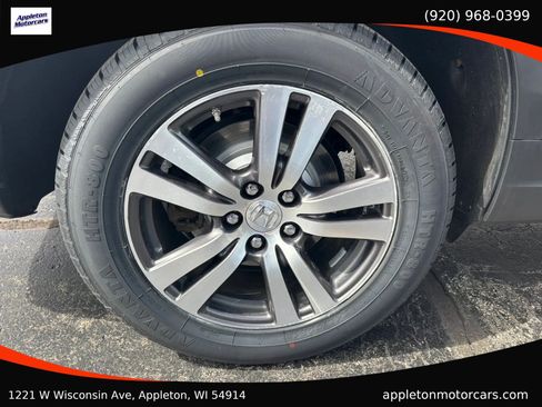 Used 2017 Honda Pilot EX image 13